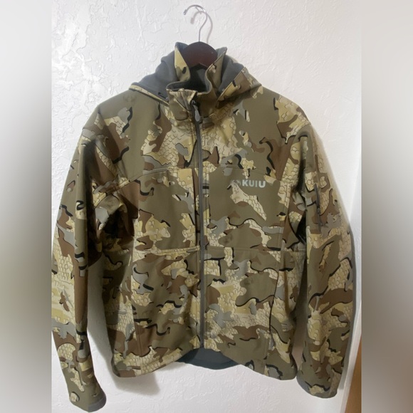 Kuiu Jackets & Coats Kuiu Guide Dcs Jacket Valo Poshmark